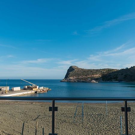 Beach Front Condo South Crete 칼로이 리메네스 외부 사진